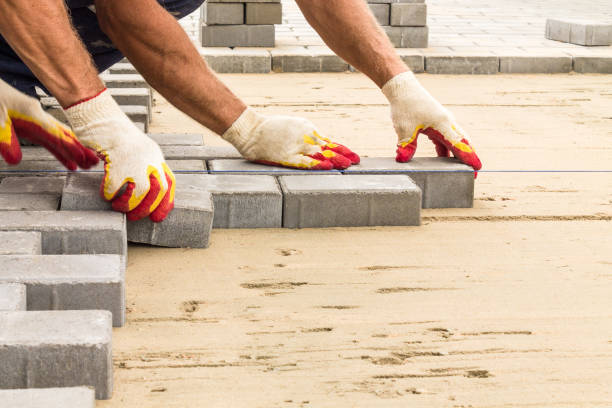 Best Local Driveway Pavers  in Cnelius, OR